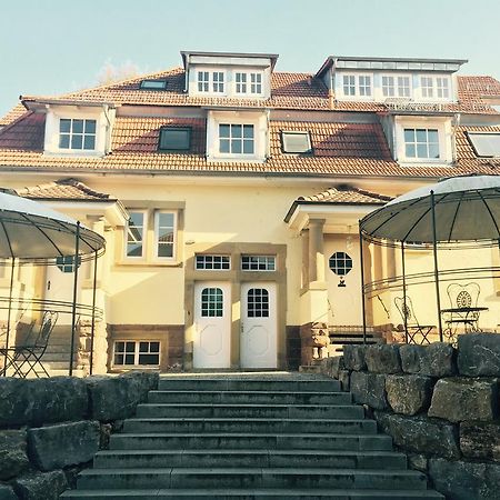 Hotel Hahn Gondelsheim Екстериор снимка