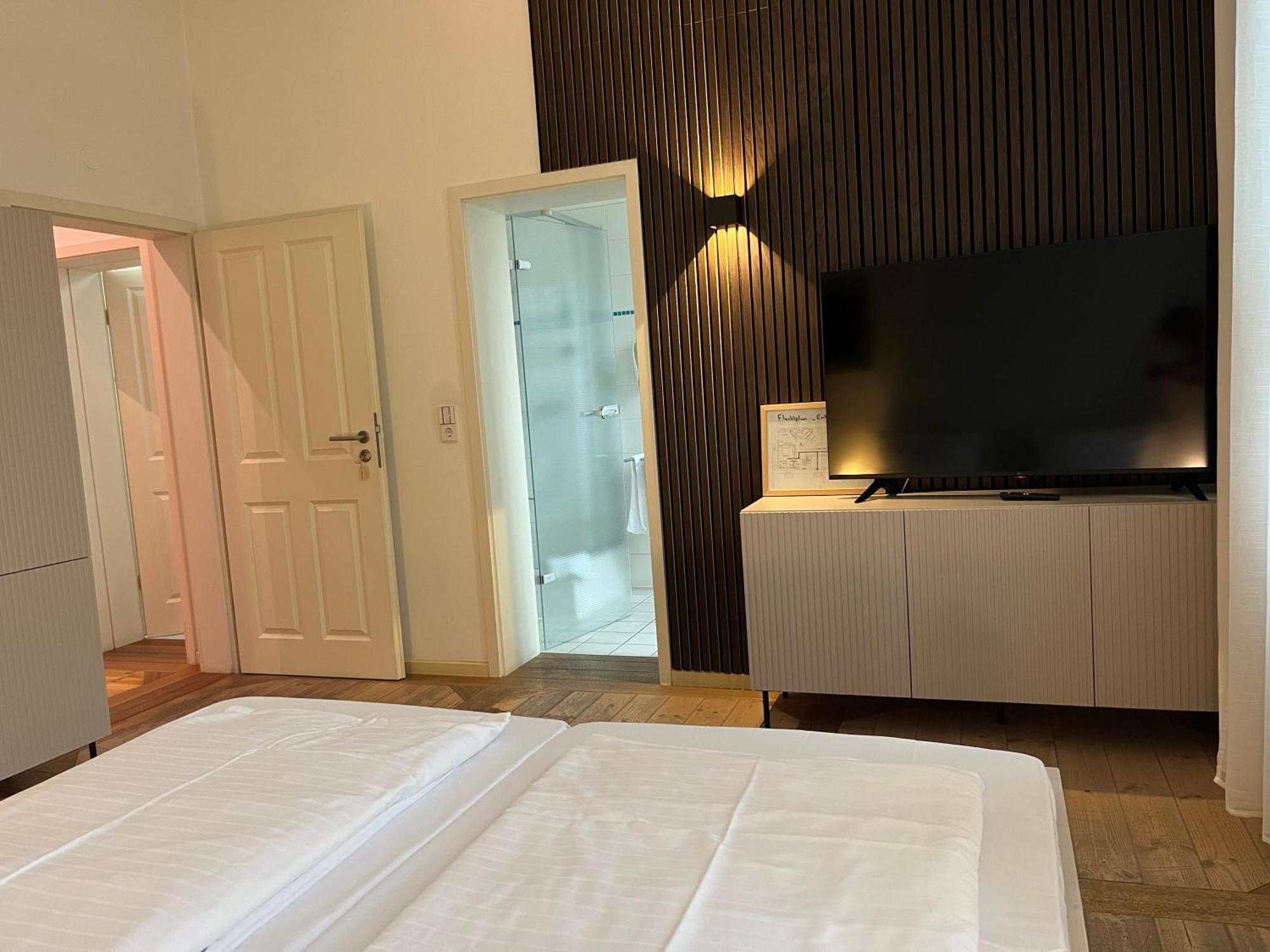 Hotel Hahn Gondelsheim Стая снимка